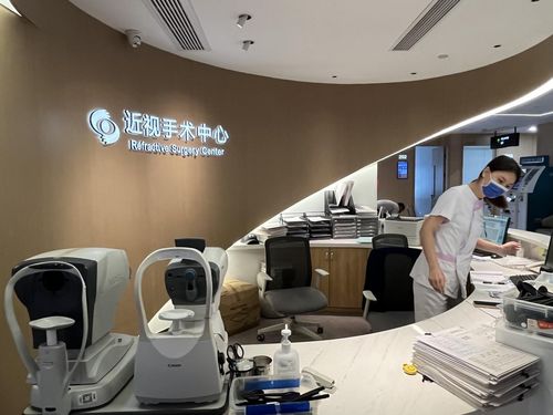 浙江省眼科醫院之江院區眼科醫生提醒 摘鏡雖好,但不能盲目跟風